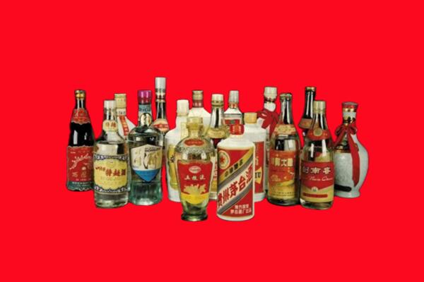 赣州回收十八老酒.jpg